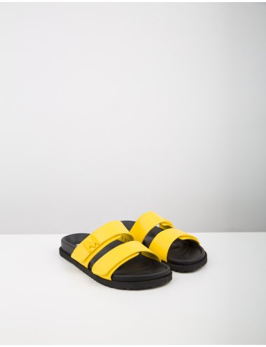 SS25 Slider con logo
