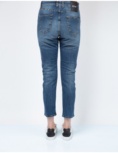 SS21 Jeans con scritta